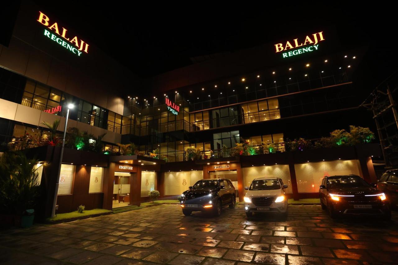 Balaji Regency Kanhangad Kannangad Zewnętrze zdjęcie