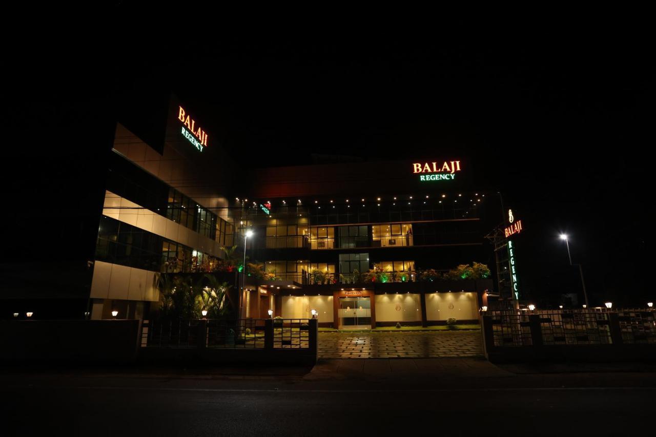 Balaji Regency Kanhangad Kannangad Zewnętrze zdjęcie