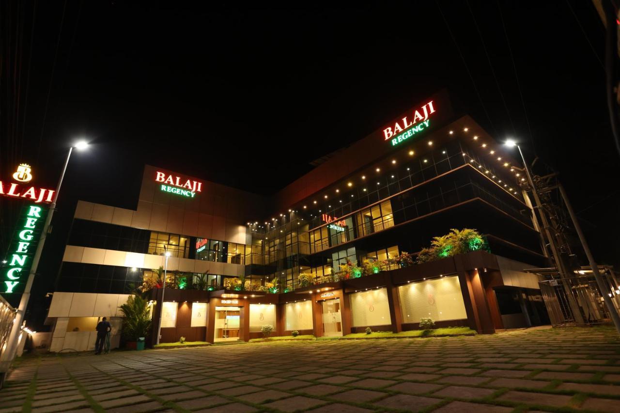 Balaji Regency Kanhangad Kannangad Zewnętrze zdjęcie