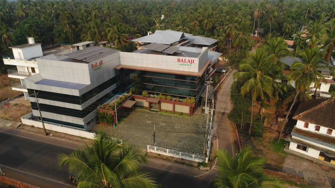 Balaji Regency Kanhangad Kannangad Zewnętrze zdjęcie