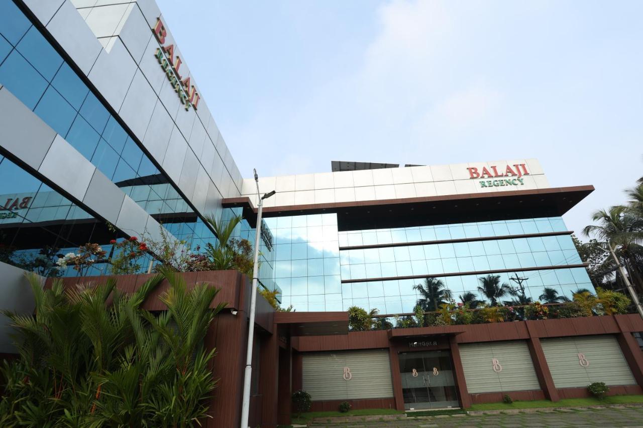 Balaji Regency Kanhangad Kannangad Zewnętrze zdjęcie