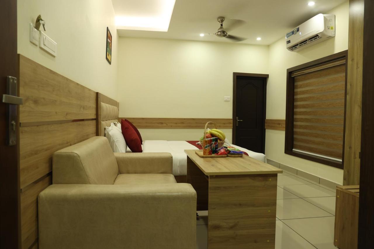 Balaji Regency Kanhangad Kannangad Zewnętrze zdjęcie