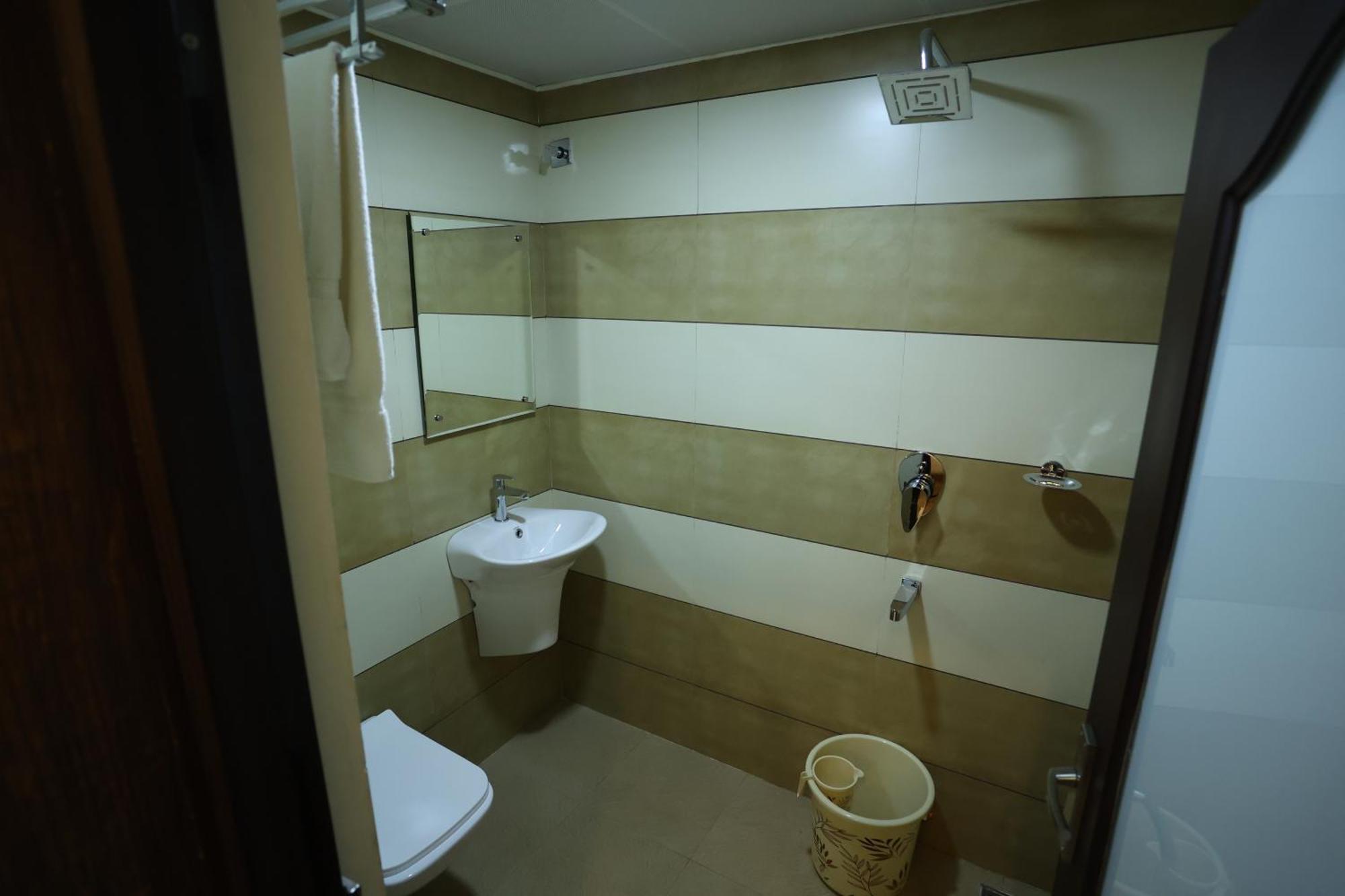 Balaji Regency Kanhangad Kannangad Zewnętrze zdjęcie