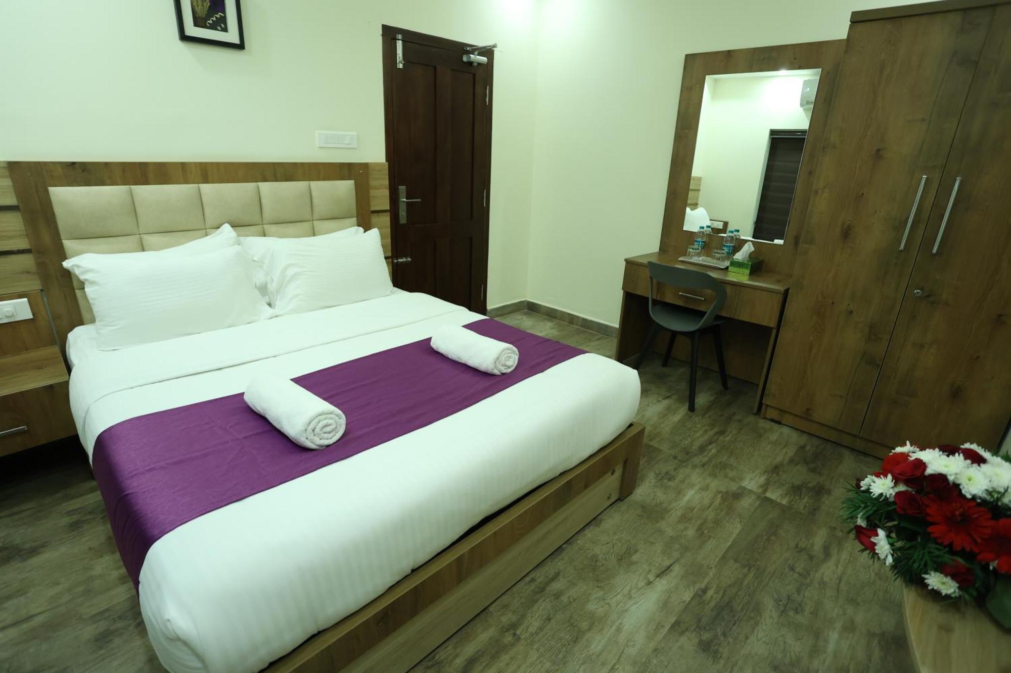 Balaji Regency Kanhangad Kannangad Zewnętrze zdjęcie