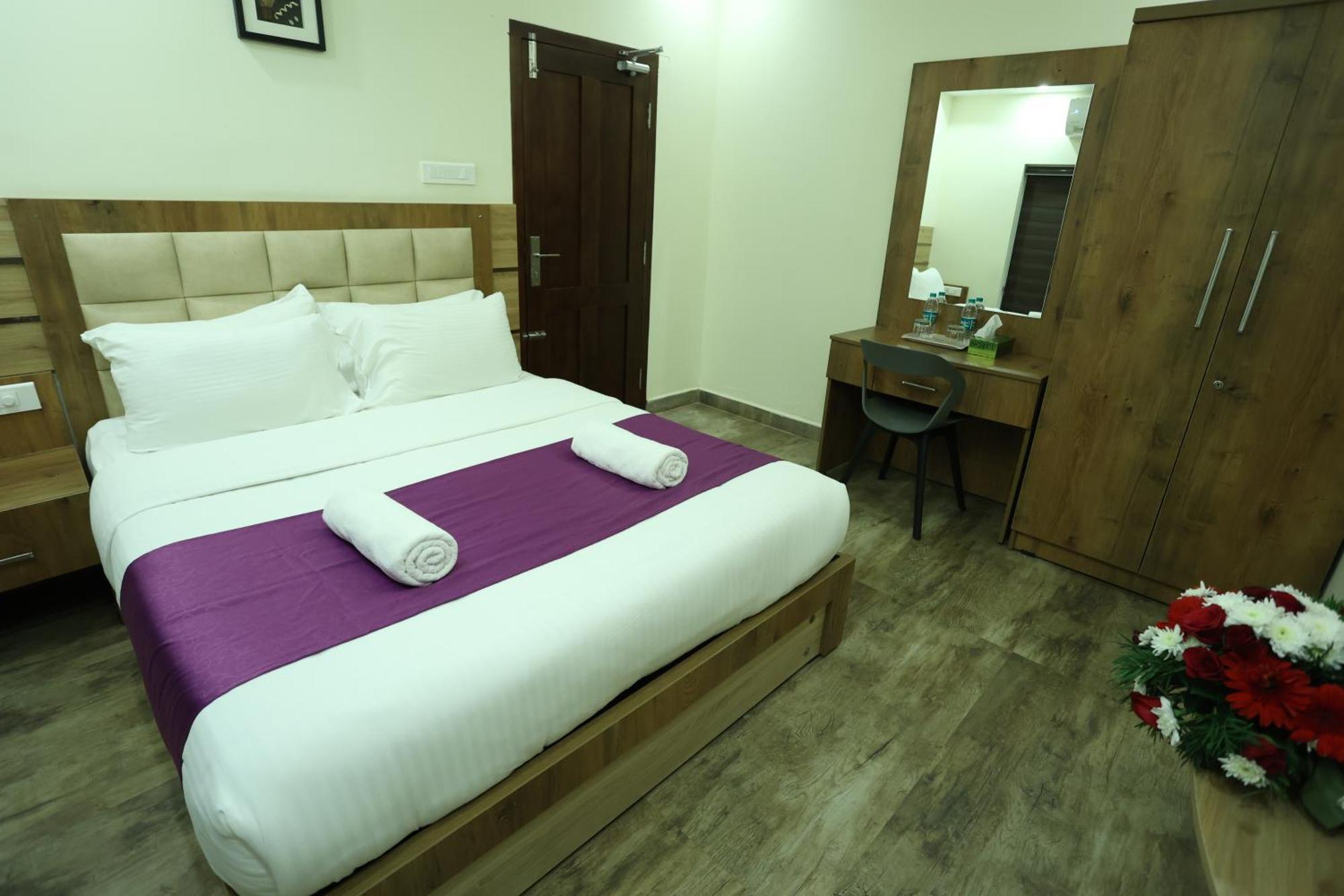 Balaji Regency Kanhangad Kannangad Zewnętrze zdjęcie