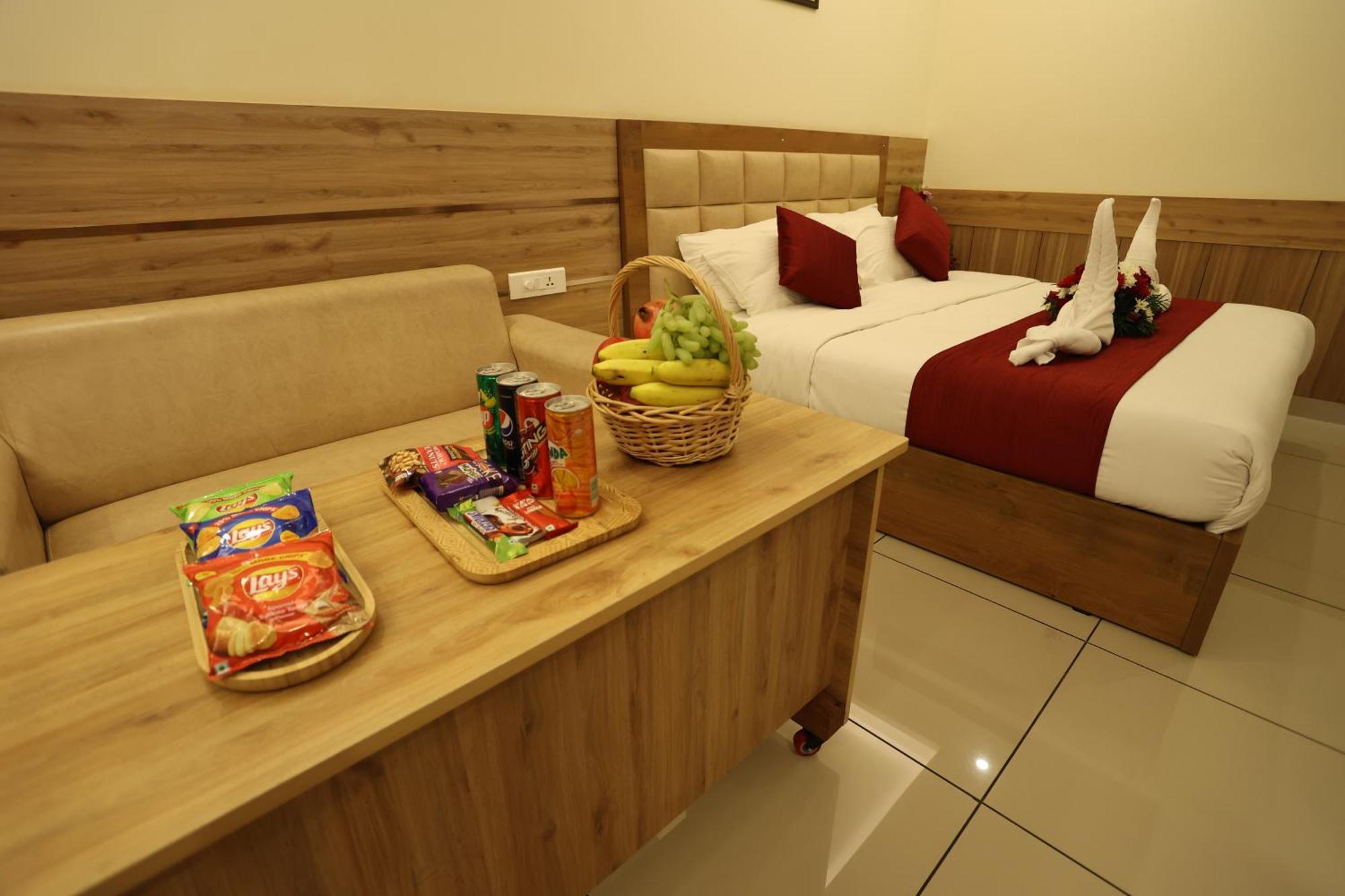 Balaji Regency Kanhangad Kannangad Zewnętrze zdjęcie