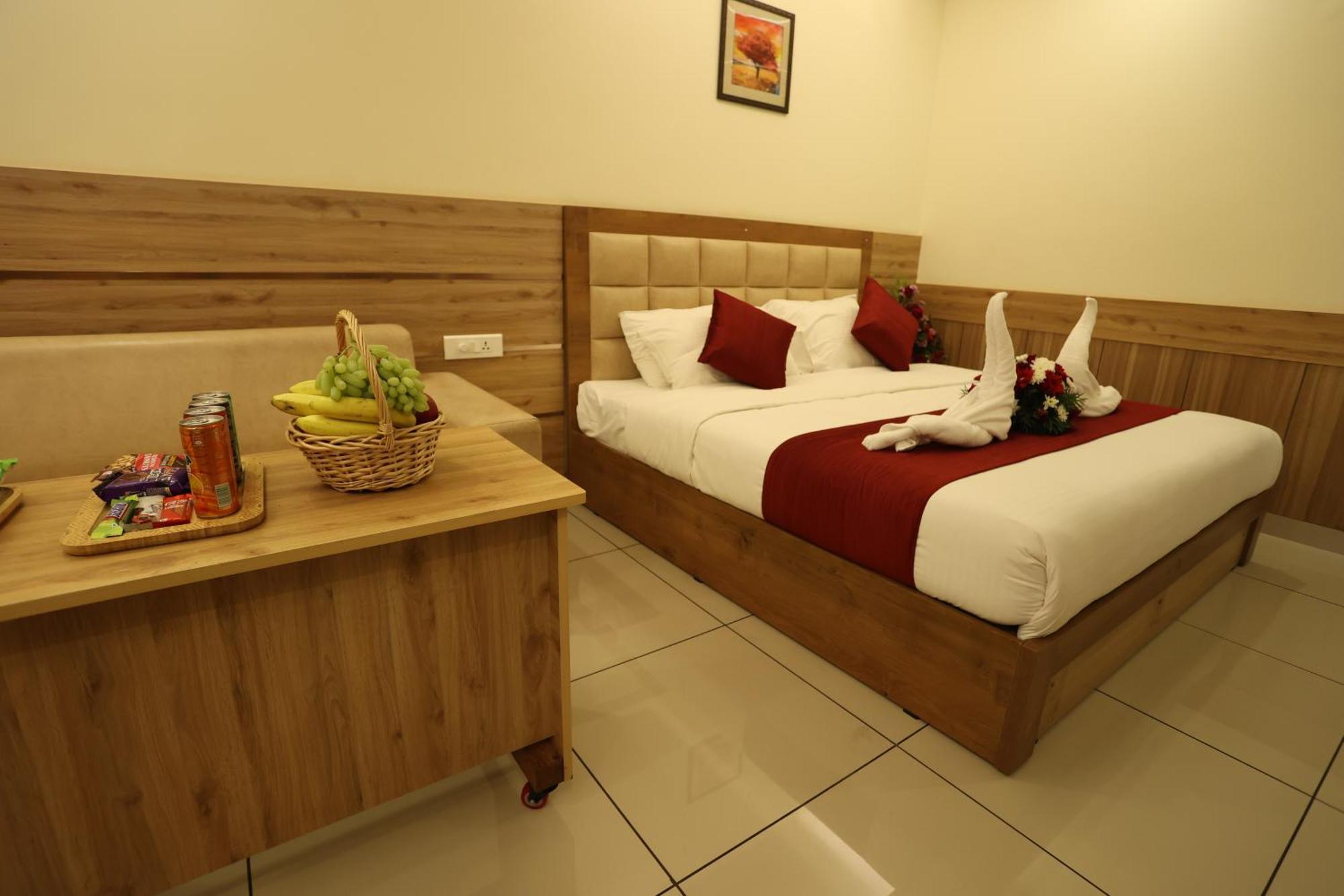 Balaji Regency Kanhangad Kannangad Zewnętrze zdjęcie